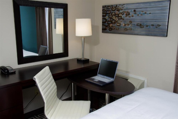 Visitor's Inn image 18